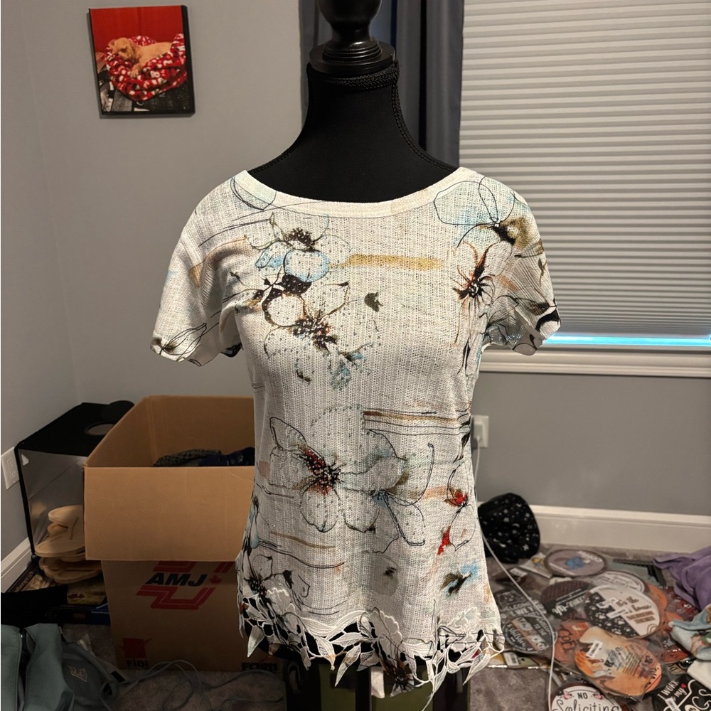 Cream Graphic Asymmetrical Short Sleeve Tee